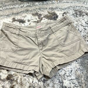 Mossimo khaki shorts